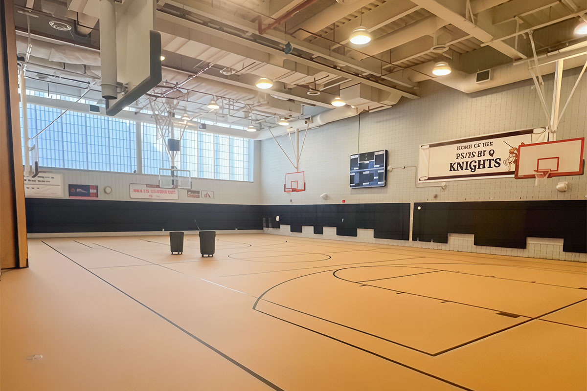 middle-village_1200x800_01